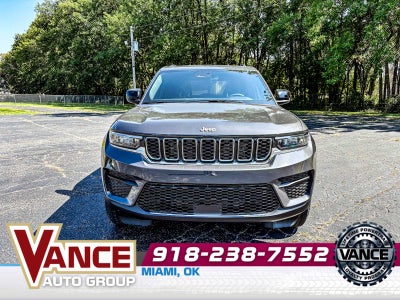 2025 Jeep Grand Cherokee GRAND CHEROKEE LAREDO X 4X4