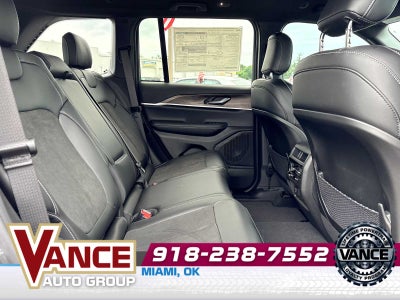 2026 Jeep Grand Cherokee GRAND CHEROKEE LAREDO ALTITUDE 4X4