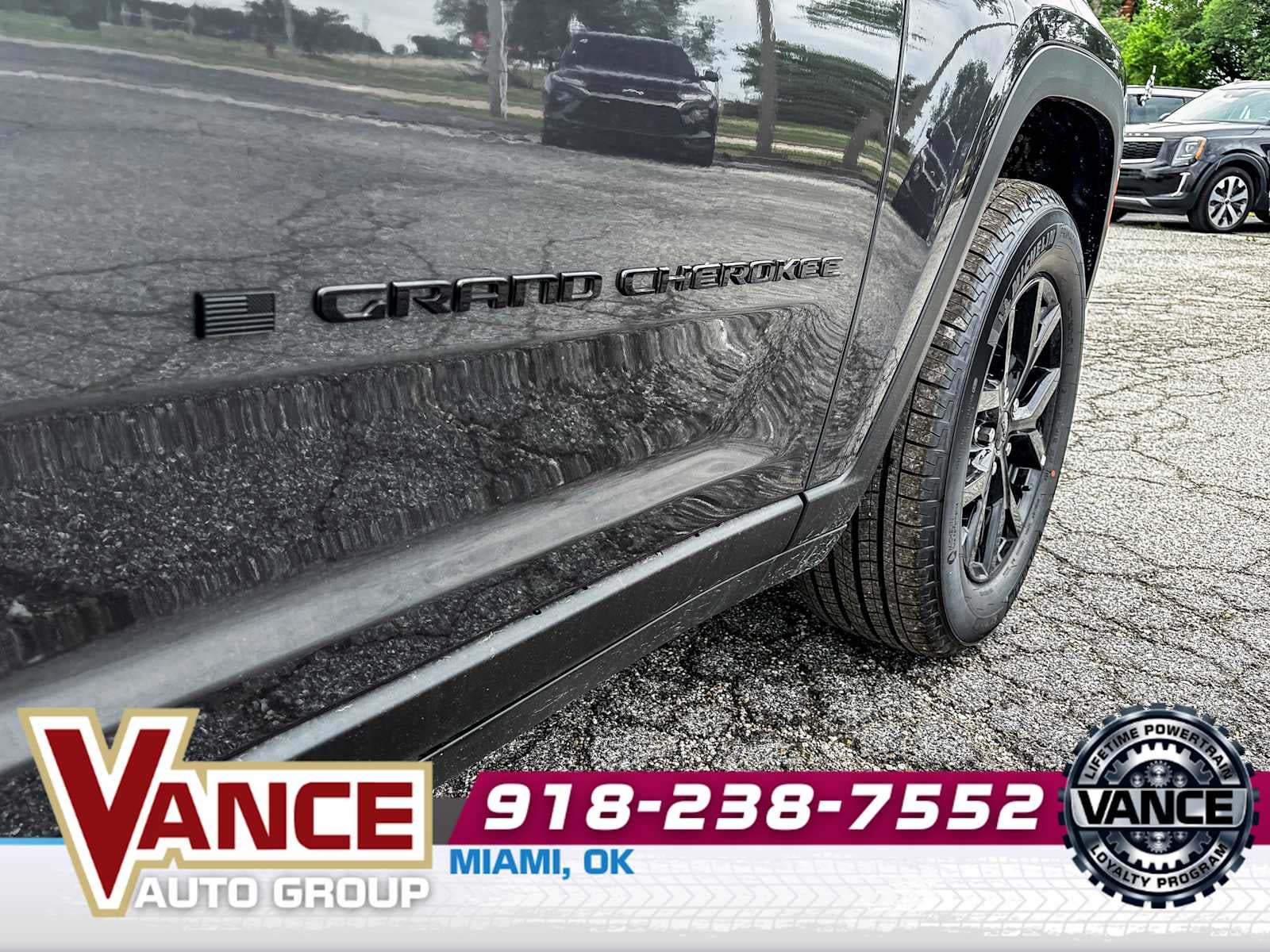 2026 Jeep Grand Cherokee GRAND CHEROKEE LAREDO ALTITUDE 4X4