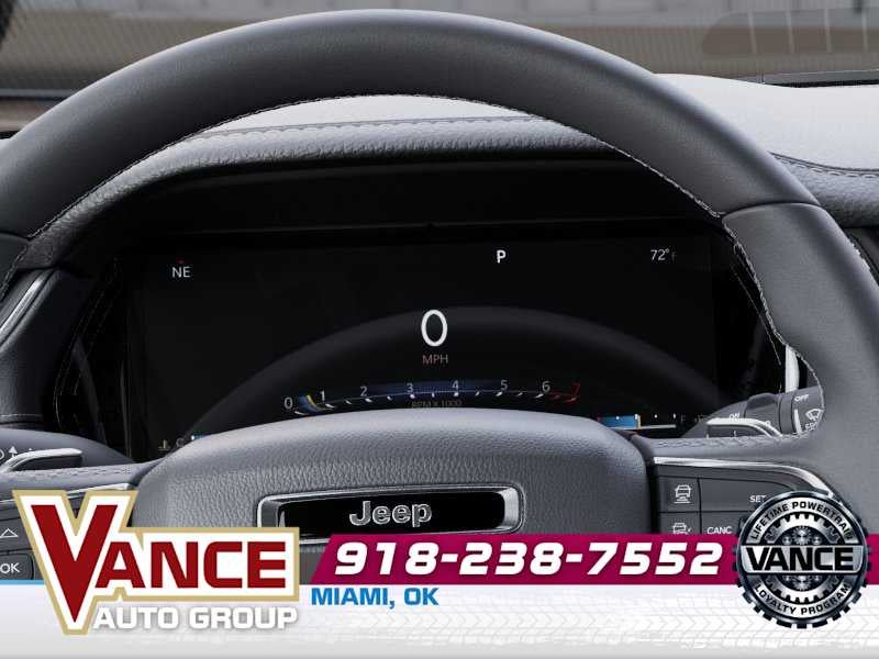 2026 Jeep Grand Cherokee Laredo Altitude