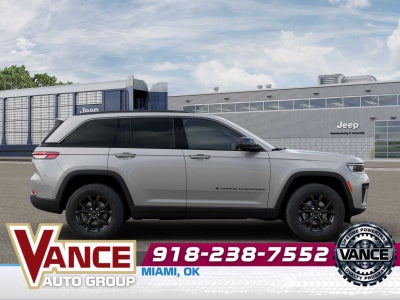 2026 Jeep Grand Cherokee Laredo Altitude