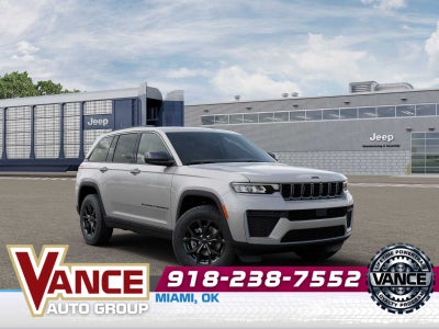 2026 Jeep Grand Cherokee Laredo Altitude