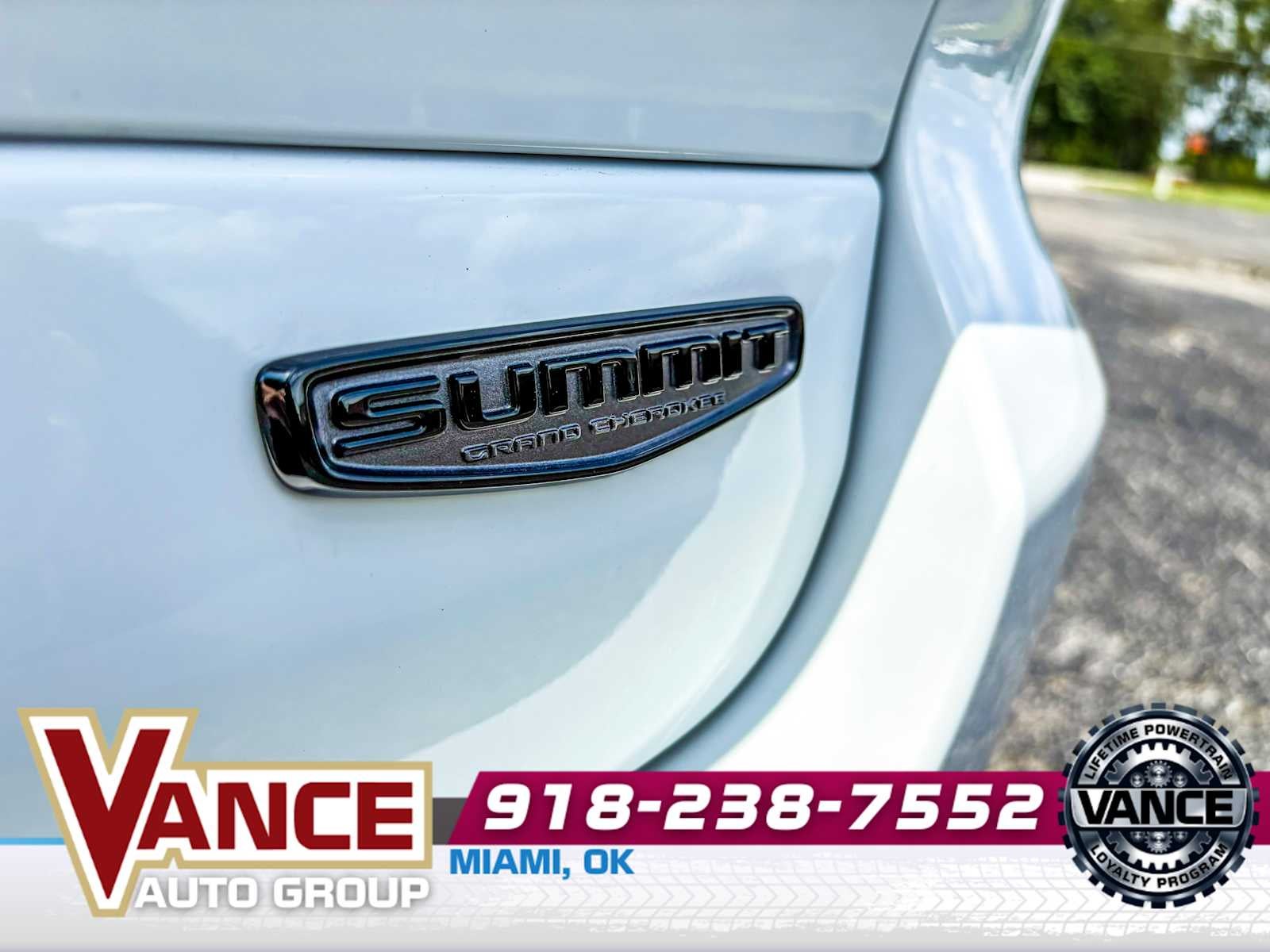 2025 Jeep Grand Cherokee GRAND CHEROKEE SUMMIT RESERVE 4X4