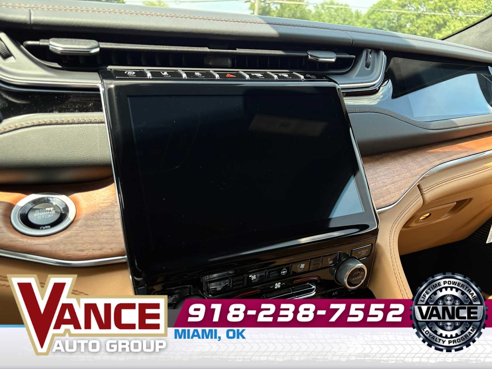 2025 Jeep Grand Cherokee GRAND CHEROKEE SUMMIT RESERVE 4X4