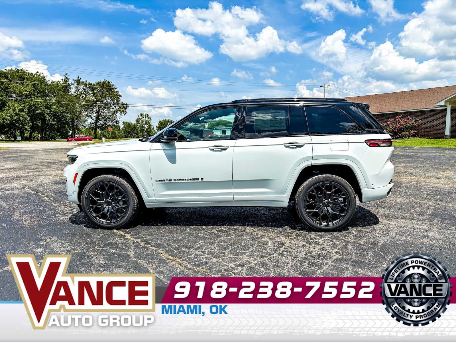 2025 Jeep Grand Cherokee GRAND CHEROKEE SUMMIT RESERVE 4X4