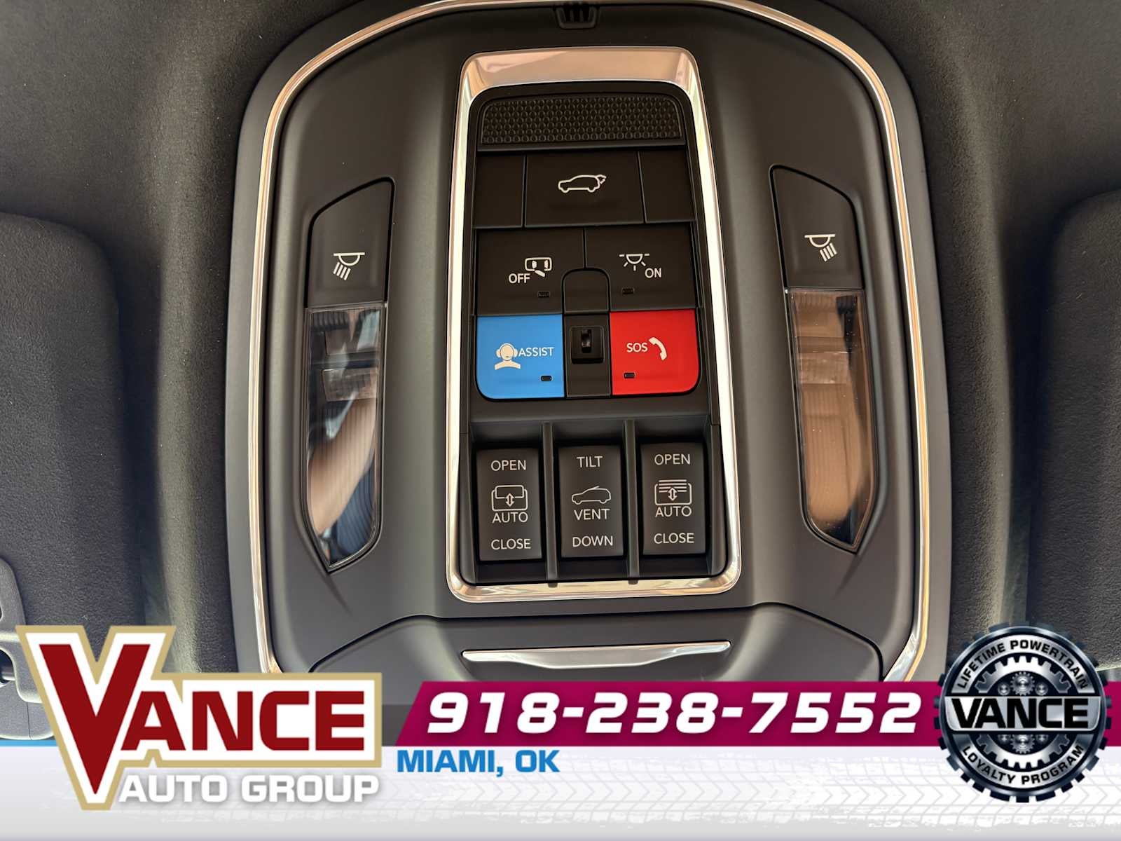 2025 Jeep Grand Cherokee GRAND CHEROKEE SUMMIT RESERVE 4X4