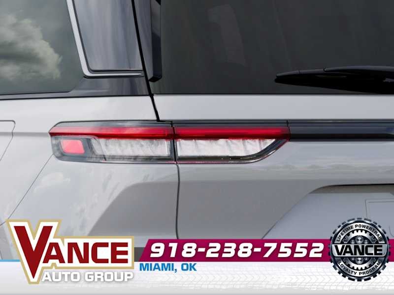 2026 Jeep Grand Cherokee GRAND CHEROKEE SUMMIT 4X4