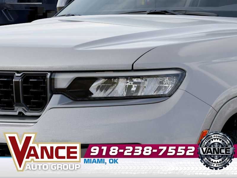 2026 Jeep Grand Cherokee GRAND CHEROKEE SUMMIT 4X4
