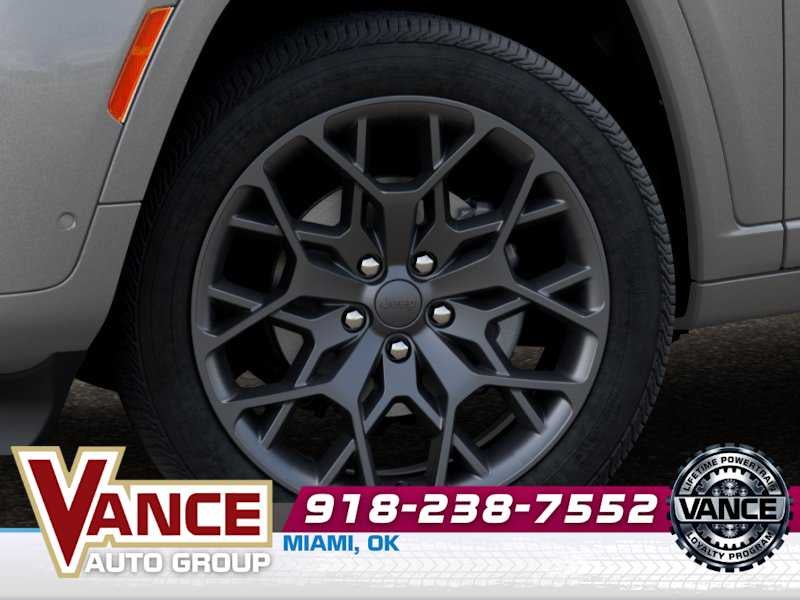 2026 Jeep Grand Cherokee GRAND CHEROKEE SUMMIT 4X4