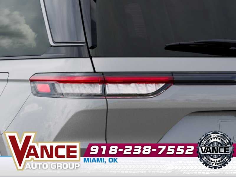 2026 Jeep Grand Cherokee GRAND CHEROKEE SUMMIT 4X4