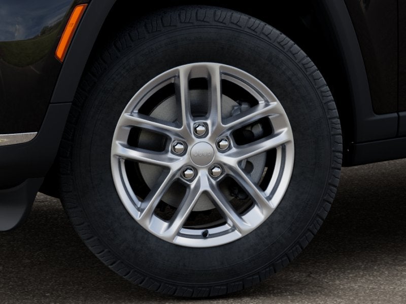 2026 Jeep Grand Cherokee L GRAND CHEROKEE L LAREDO X 4X4