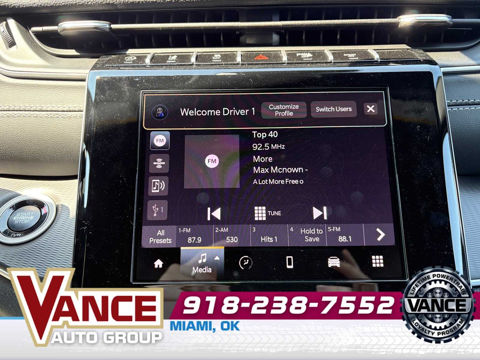 2025 Jeep Grand Cherokee L GRAND CHEROKEE L LAREDO X 4X4