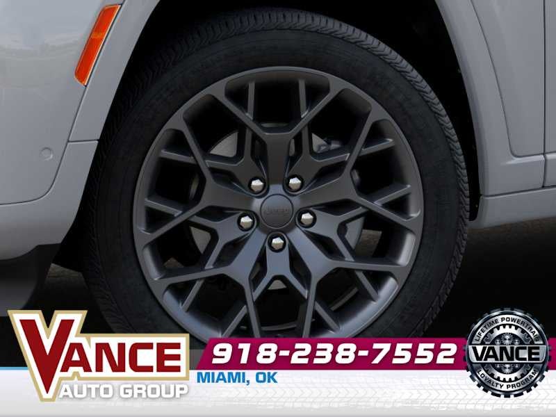 2026 Jeep Grand Cherokee L GRAND CHEROKEE L SUMMIT 4X4