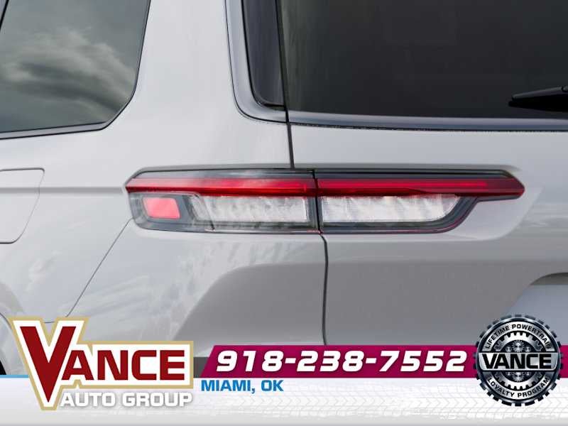 2026 Jeep Grand Cherokee L GRAND CHEROKEE L SUMMIT 4X4