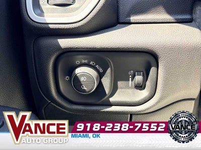 2023 RAM Ram 1500 Big Horn Quad Cab 4x4 6'4' Box