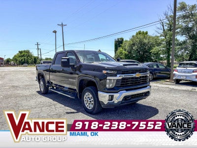 2025 Chevrolet Silverado 2500HD 4WD Crew Cab Standard Bed LT