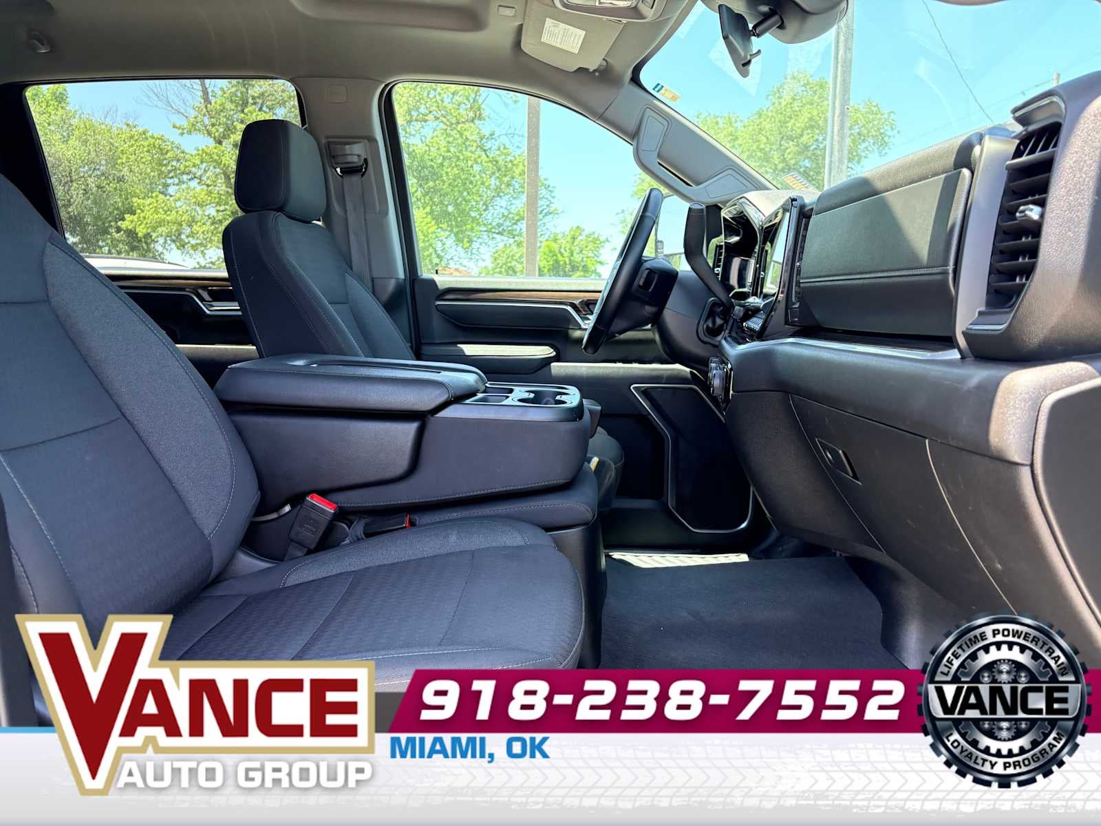 2025 Chevrolet Silverado 2500HD 4WD Crew Cab Standard Bed LT