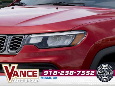 2025 Jeep Compass COMPASS LATITUDE 4X4