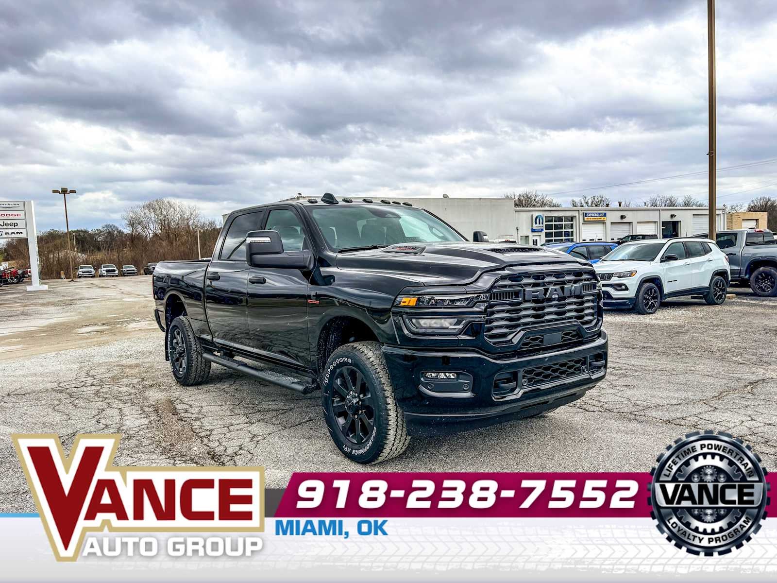 2026 RAM Ram 2500 RAM 2500 BLACK EXPRESS CREW CAB 4X4 6'4' BOX