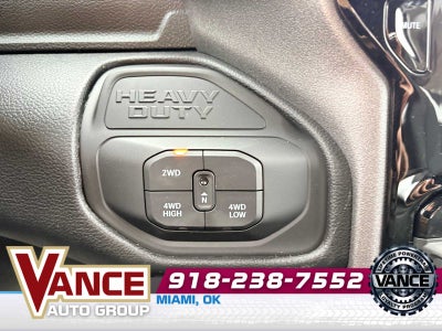 2026 RAM Ram 2500 RAM 2500 BLACK EXPRESS CREW CAB 4X4 6'4' BOX