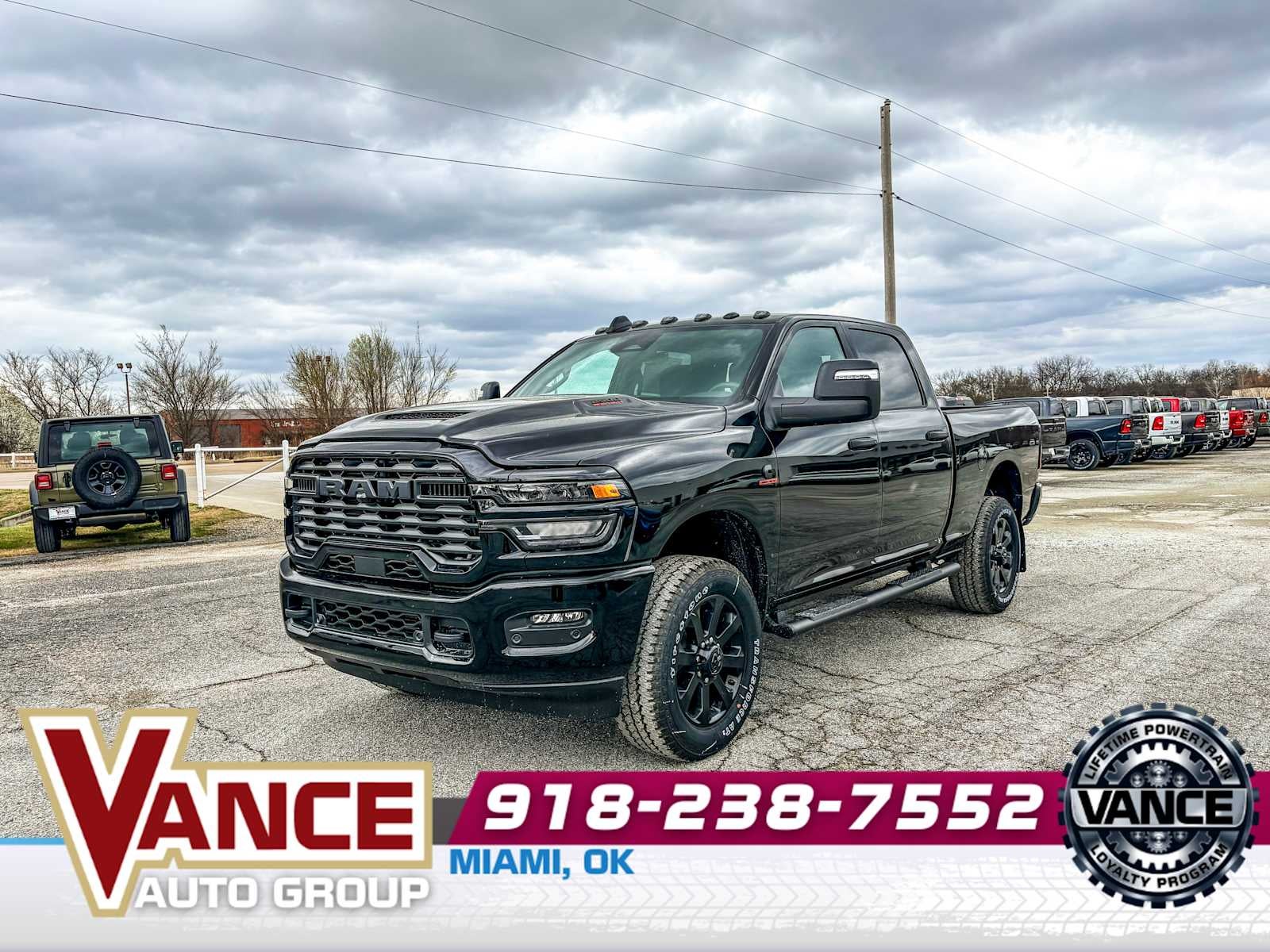 2026 RAM Ram 2500 RAM 2500 BLACK EXPRESS CREW CAB 4X4 6'4' BOX