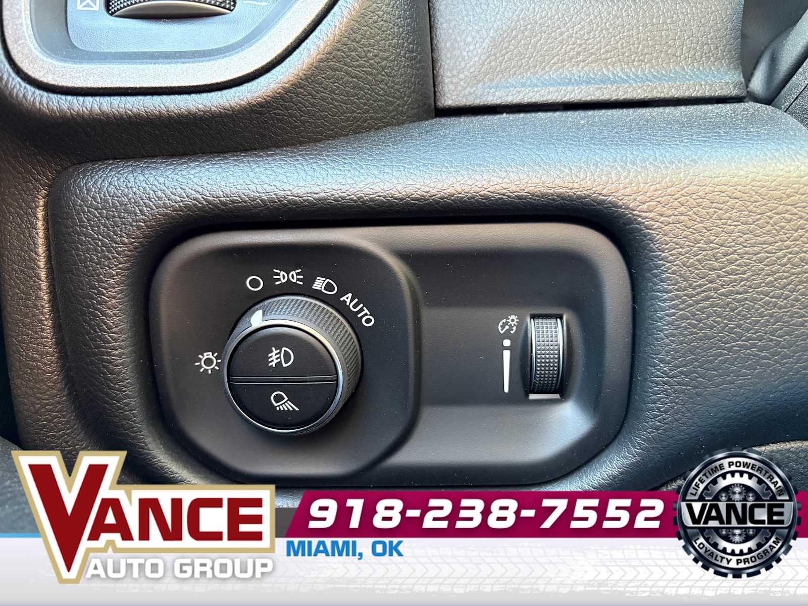 2026 RAM Ram 2500 RAM 2500 WARLOCK CREW CAB 4X4 6'4' BOX