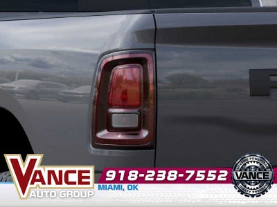 2026 RAM Ram 2500 RAM 2500 BLACK EXPRESS CREW CAB 4X4 6'4' BOX