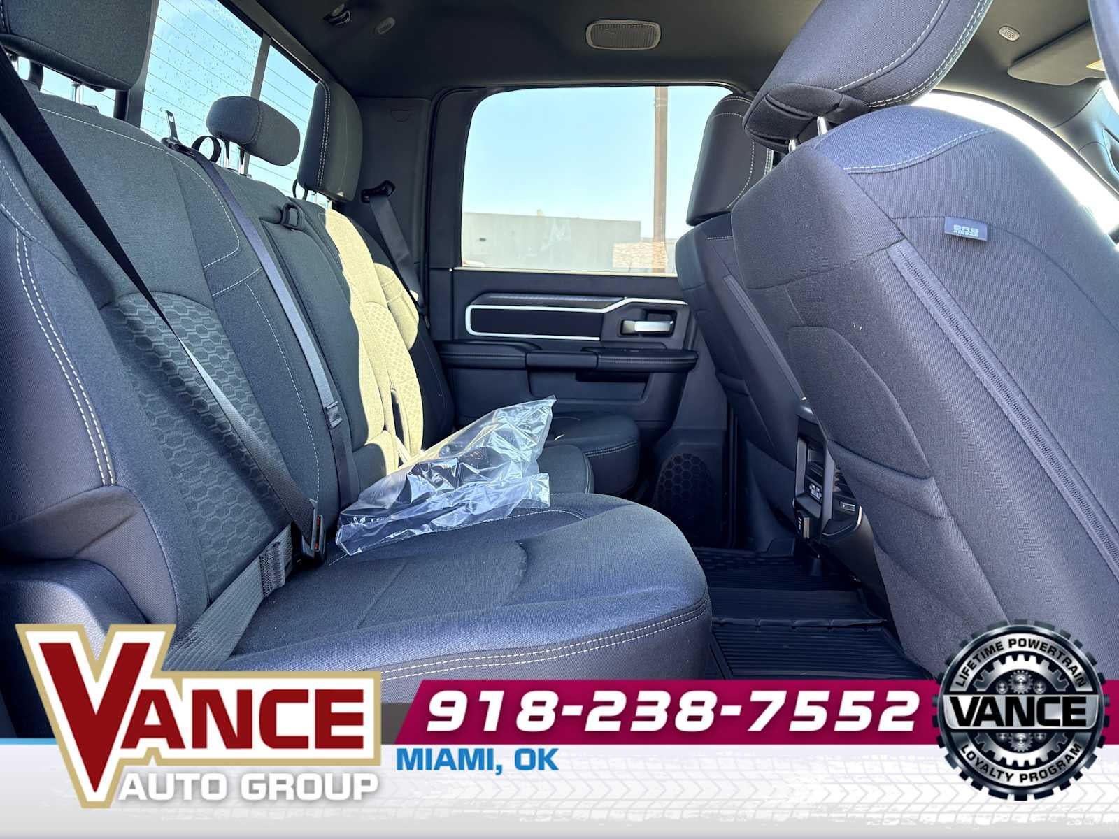 2025 RAM Ram 2500 RAM 2500 BIG HORN CREW CAB 4X4 6'4' BOX