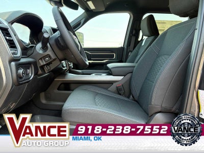 2025 RAM Ram 2500 RAM 2500 BIG HORN CREW CAB 4X4 6'4' BOX