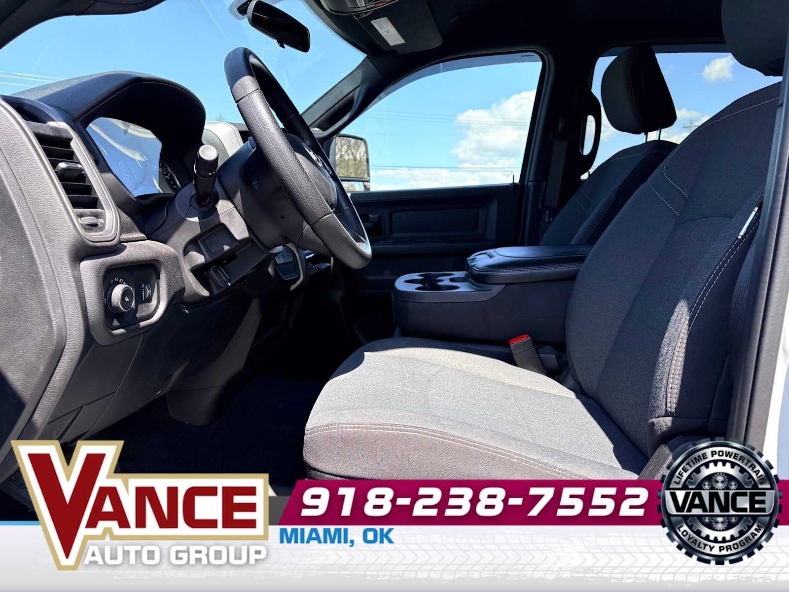 2024 RAM 3500 Tradesman Crew Cab 4x4 8' Box