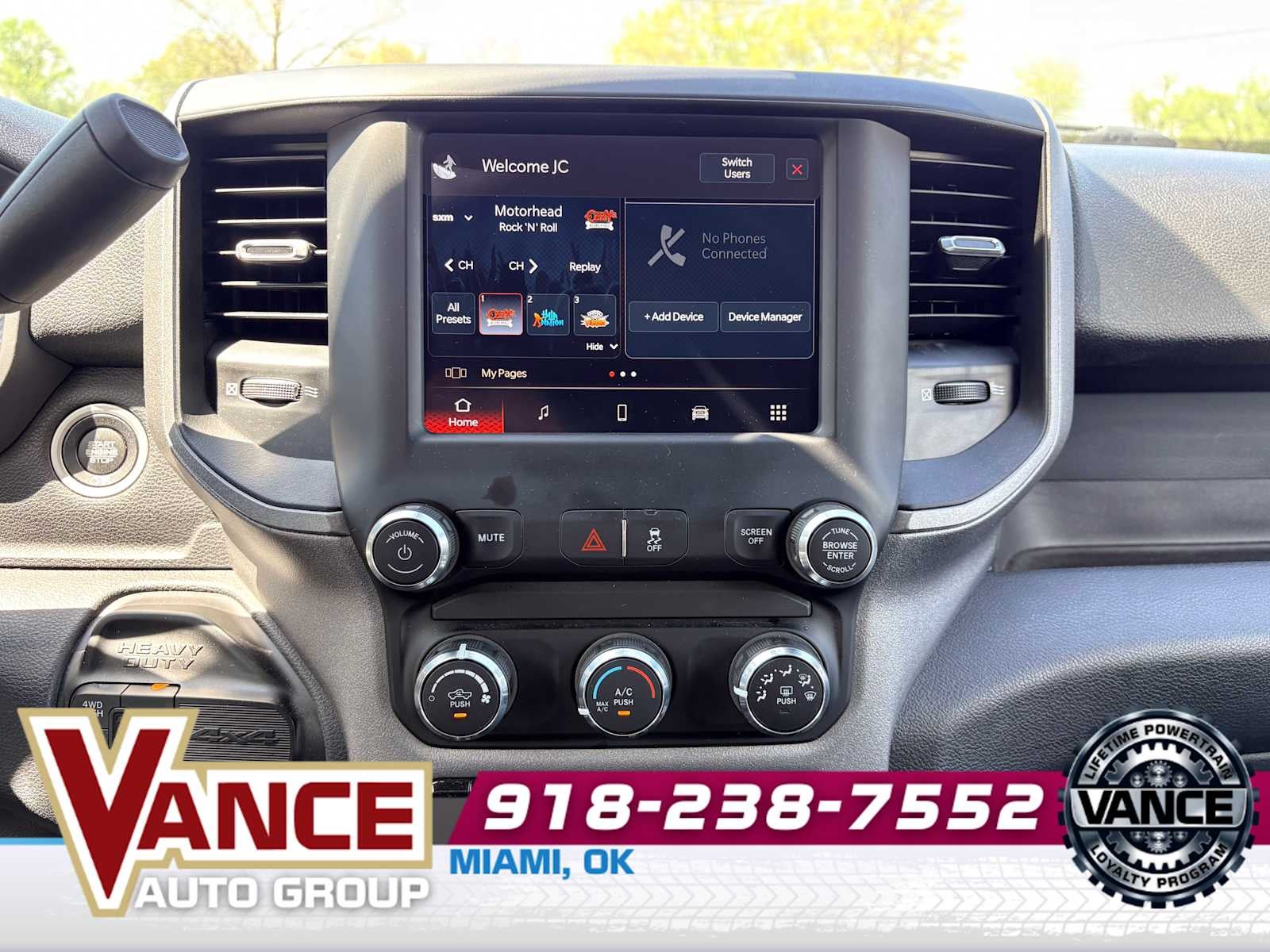 2024 RAM 3500 Tradesman Crew Cab 4x4 8' Box