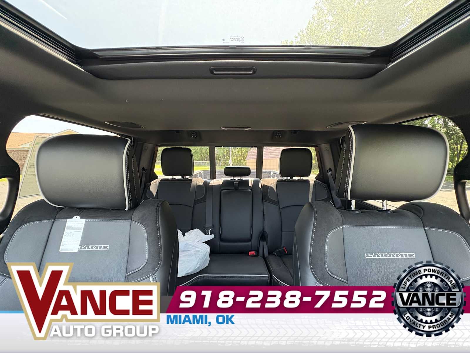 2025 RAM Ram 3500 RAM 3500 LARAMIE CREW CAB 4X4 8' BOX