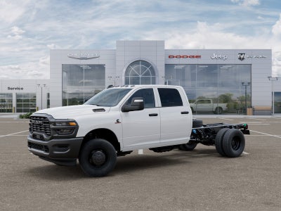 2027 RAM Ram 3500 Chassis Cab RAM 3500 TRADESMAN CREW CAB CHASSIS 4X4 60' CA