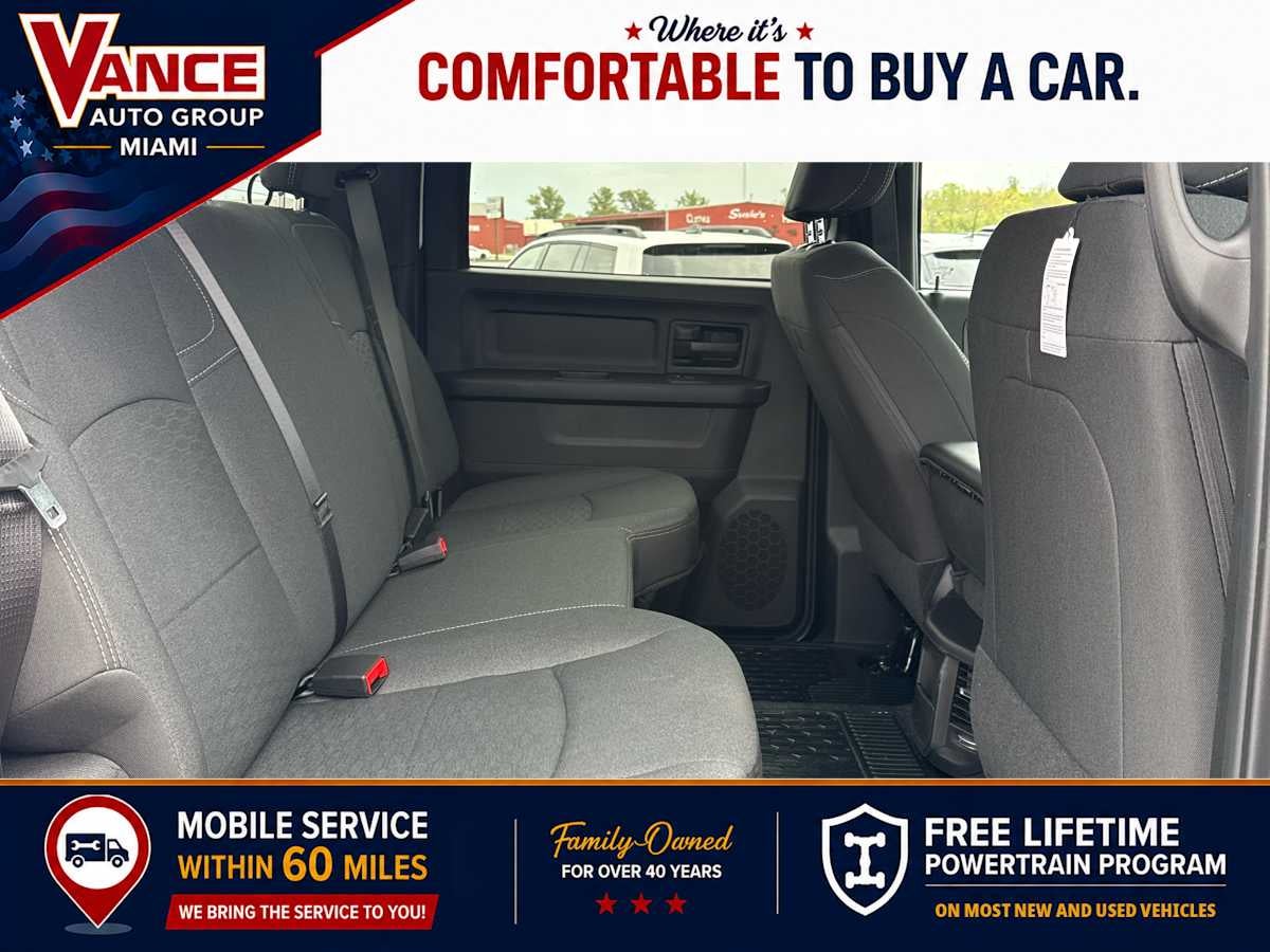 2027 RAM Ram 3500 Chassis Cab RAM 3500 TRADESMAN CREW CAB CHASSIS 4X4 60' CA
