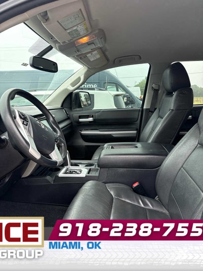 2017 Toyota Tundra SR5 5.7L V8