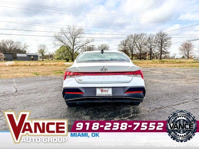 2025 Hyundai Elantra SEL Convenience