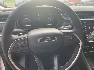 2025 Jeep Grand Cherokee Laredo X