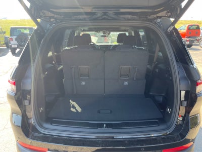 2025 Jeep Grand Cherokee L Laredo X