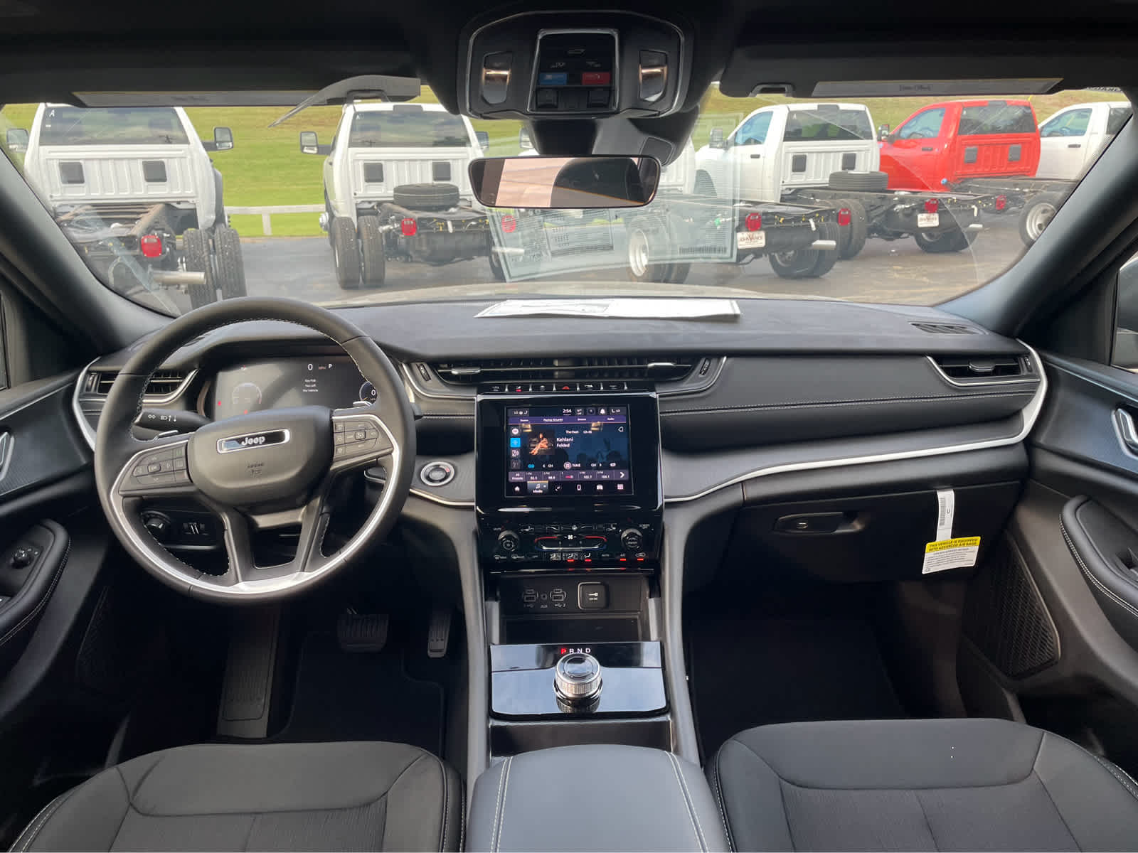 2025 Jeep Grand Cherokee L Laredo X