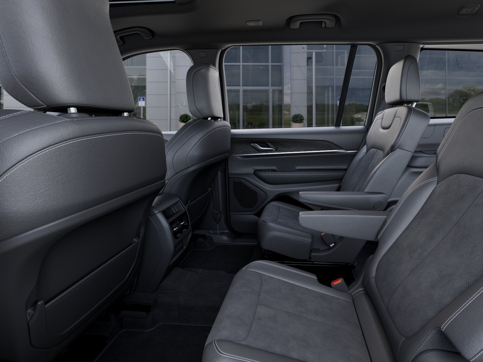 2027 Jeep Grand Cherokee L Laredo Altitude