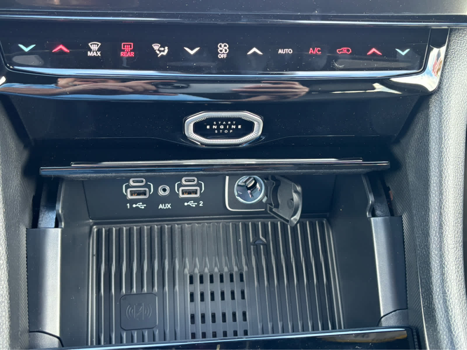 2027 Jeep Grand Cherokee L Laredo Altitude