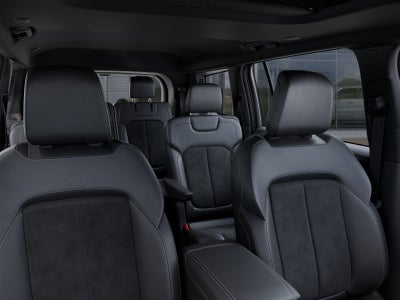 2027 Jeep Grand Cherokee L Laredo Altitude