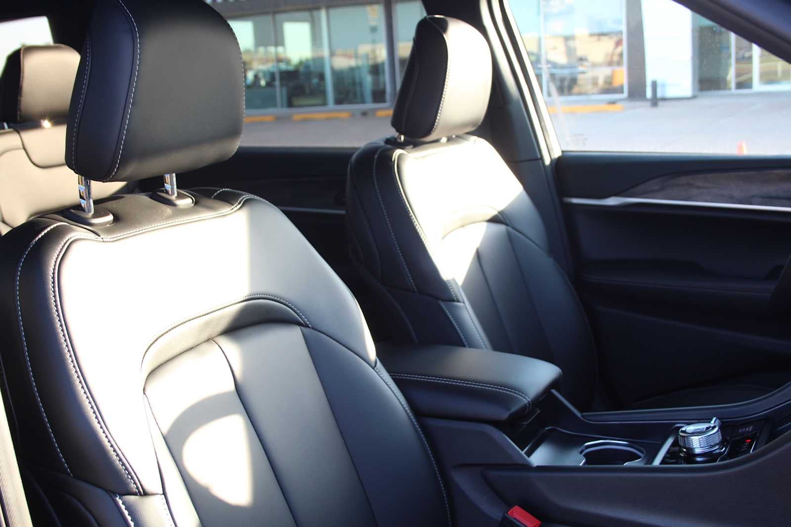 2027 Jeep Grand Cherokee L Limited