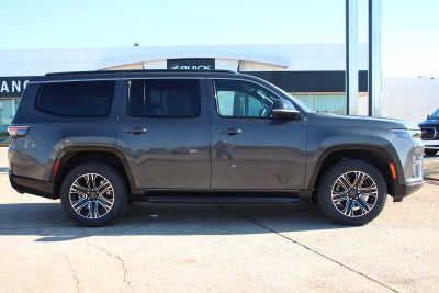 2026 Jeep Grand Wagoneer 4x4