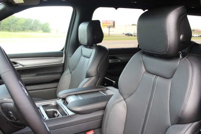 2026 Jeep Grand Wagoneer Limited Reserve