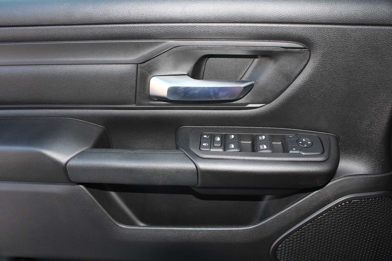 2027 RAM Ram 1500 Express