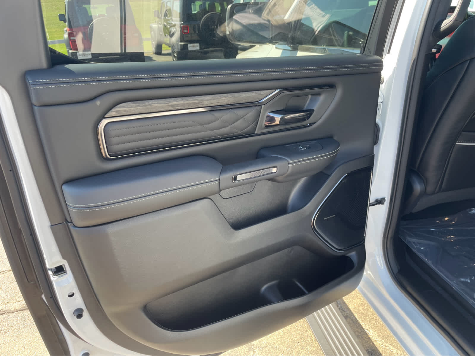 2026 RAM Ram 1500 Limited