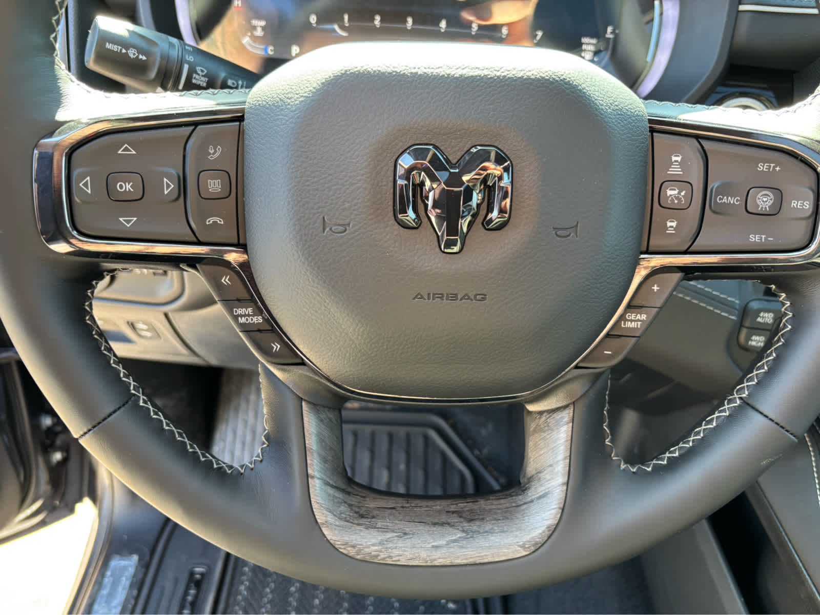 2026 RAM Ram 1500 Limited