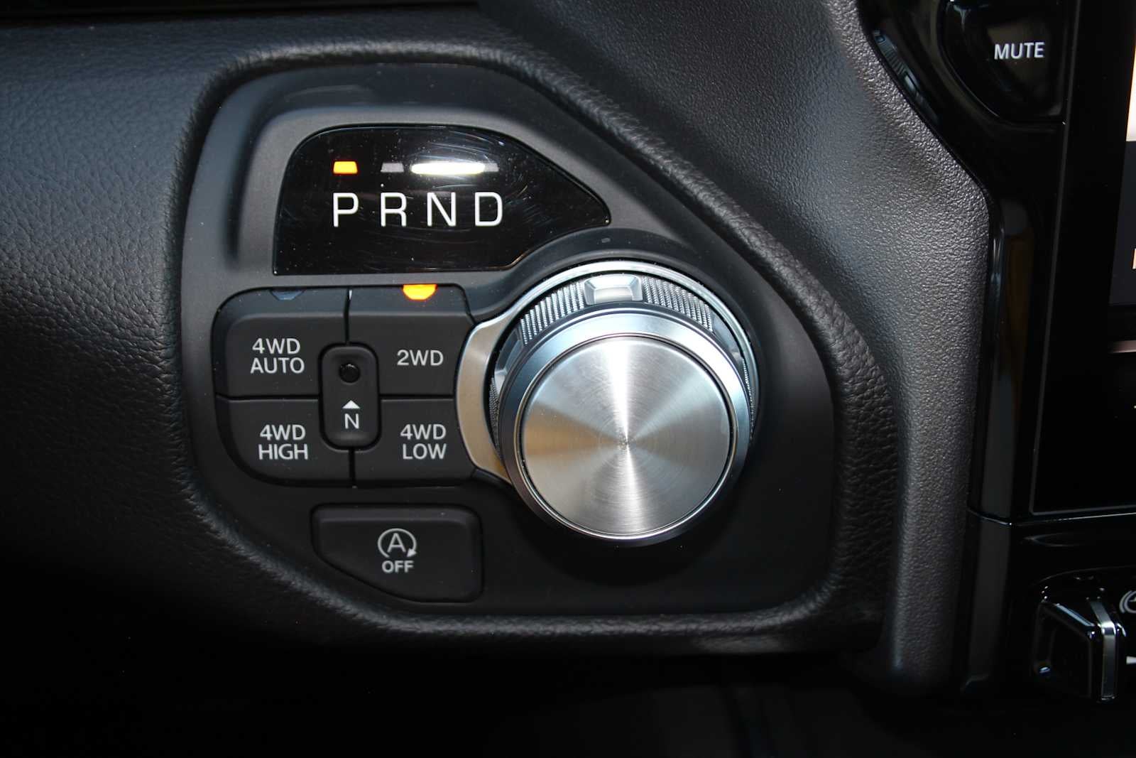 2025 RAM Ram 1500 Laramie