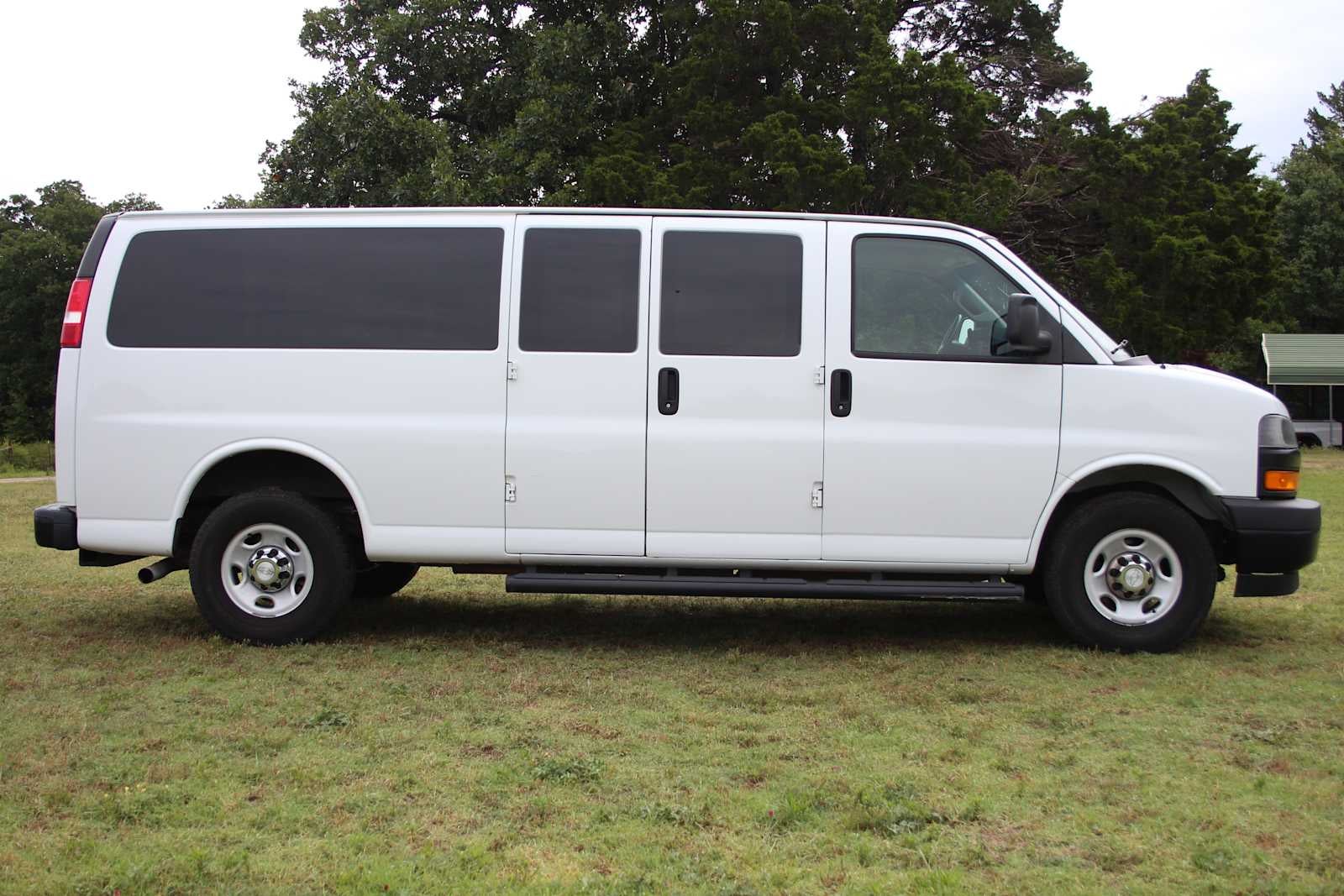 2019 Chevrolet Express 3500 LS